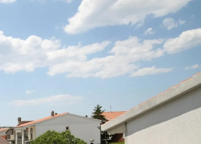 Apartments With A Parking Space Pirovac, Sibenik - 6277 Apartment